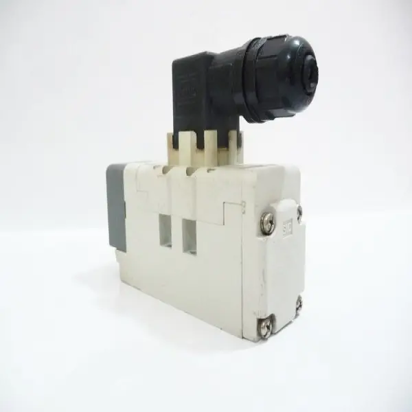 Pneumatic Solenoid Valve, VQ7-6-FG-S-9NR, SMC, Japan